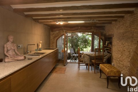 Huoneisto myytävänä Barcelona, Espanja , 310 m2 No. 153622 - kuva 10