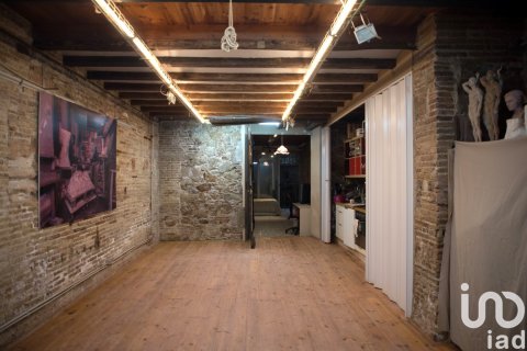 Huoneisto myytävänä Barcelona, Espanja , 310 m2 No. 153622 - kuva 2