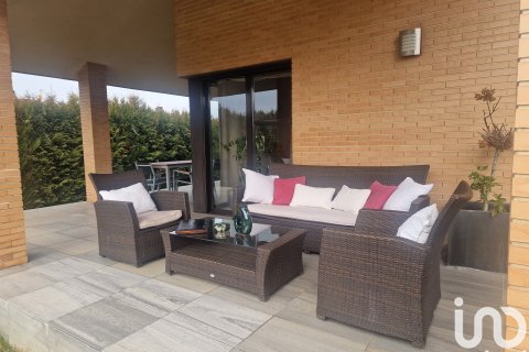 Продажа дома в Карбахал де ла Легуа, Леон, Испания 4 спальни, 382м2 №153620 - фото 13