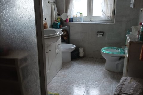 Dom w La Baneza, Leon, Hiszpania 10 sypialni, 298 mkw. nr 153618 – zdjęcie 19