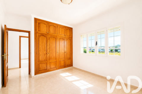 Huoneisto myytävänä San Cristobal de La Laguna, Tenerife, Espanja, 3 makuuhuonetta, 98 m2 No. 172135 - kuva 6