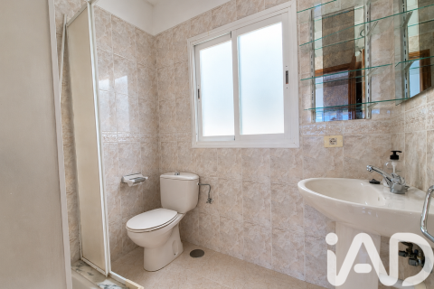 Huoneisto myytävänä San Cristobal de La Laguna, Tenerife, Espanja, 3 makuuhuonetta, 98 m2 No. 172135 - kuva 16