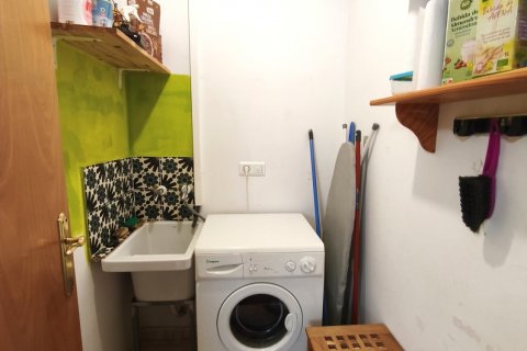 Apartment for sale in Alcover, Tarragona, Spain 3 bedrooms, 119 sq.m. No. 172139 - photo 10