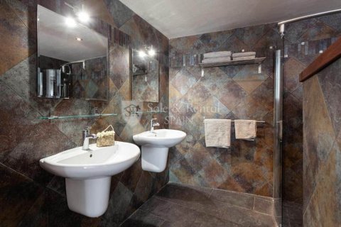 Apartamento en venta en Lloret de Mar, Gerona, España 3 dormitorios, 90 m2 No. 166465 - foto 19