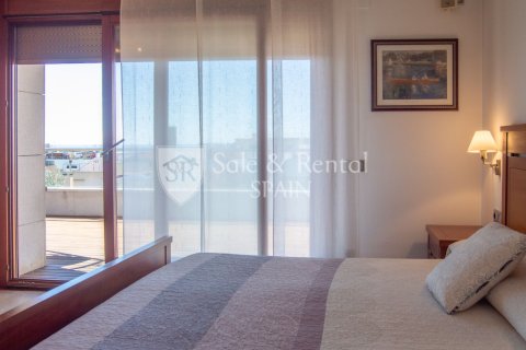 House for sale in Blanes, Girona, Spain 7 bedrooms, 471 sq.m. No. 166464 - photo 24