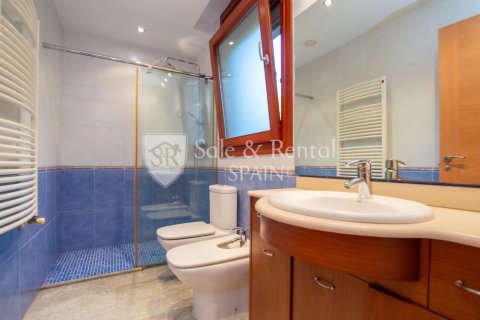 House for sale in Blanes, Girona, Spain 7 bedrooms, 471 sq.m. No. 166464 - photo 18