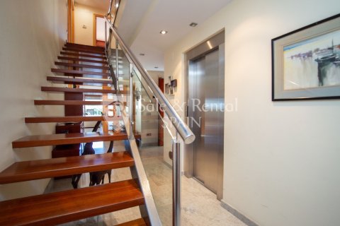 House for sale in Blanes, Girona, Spain 7 bedrooms, 471 sq.m. No. 166464 - photo 19