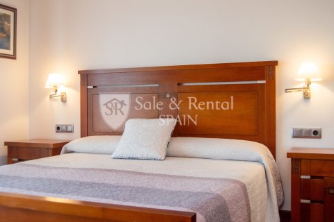 House for sale in Blanes, Girona, Spain 7 bedrooms, 471 sq.m. No. 166464 - photo 21