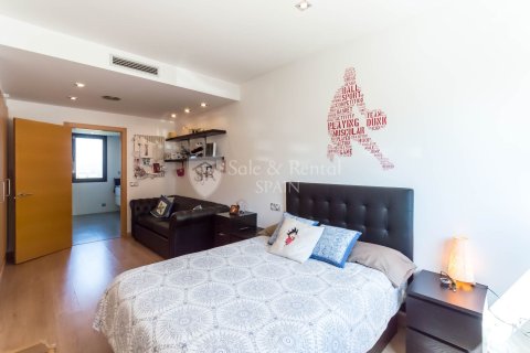 House for sale in Lloret de Mar, Girona, Spain 4 bedrooms, 270 sq.m. No. 166466 - photo 19