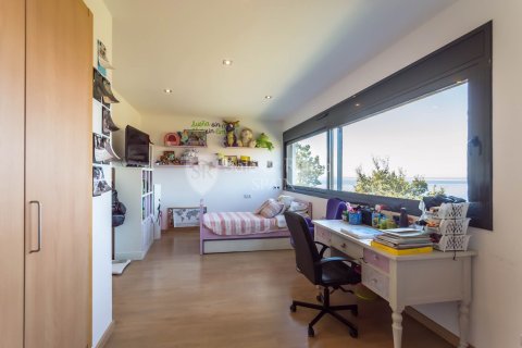 House for sale in Lloret de Mar, Girona, Spain 4 bedrooms, 270 sq.m. No. 166466 - photo 23