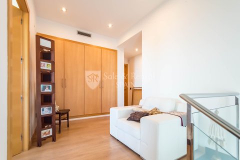 House for sale in Lloret de Mar, Girona, Spain 4 bedrooms, 270 sq.m. No. 166466 - photo 16