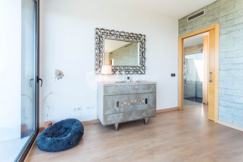 House for sale in Lloret de Mar, Girona, Spain 4 bedrooms, 270 sq.m. No. 166466 - photo 30