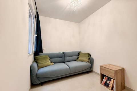 Apartament w Torrevieja, Alicante, Hiszpania 2 sypialnie, 76 mkw. nr 143741 – zdjęcie 22