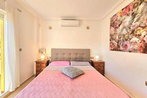 Dom w La Zenia, Alicante, Hiszpania 2 sypialnie, 80 mkw. nr 143740 – zdjęcie 24