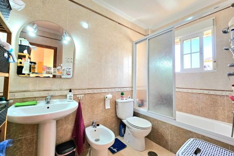 Dom w La Zenia, Alicante, Hiszpania 2 sypialnie, 80 mkw. nr 143740 – zdjęcie 30