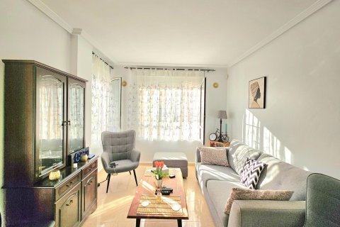 Dom w La Zenia, Alicante, Hiszpania 2 sypialnie, 80 mkw. nr 143740 – zdjęcie 14