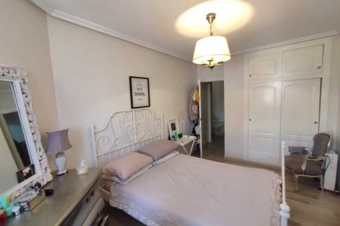 Casa adosada en venta en Alicante, España 2 dormitorios,  No. 146370 - foto 23