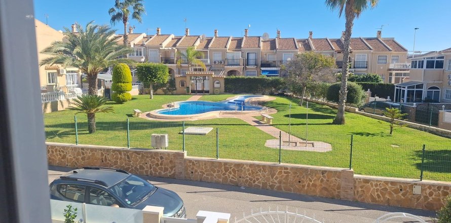 Bliźniak w Torrevieja, Alicante, Hiszpania 2 sypialnie, 75 mkw. nr 146369
