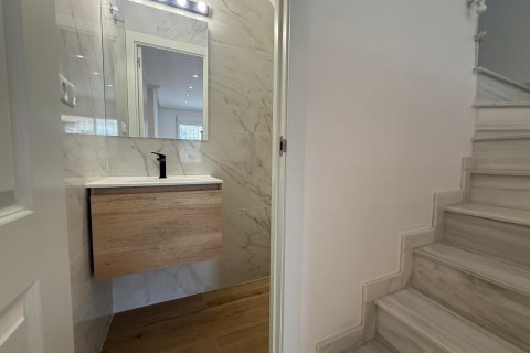 Продажа дуплекса в Торревьеха, Аликанте, Испания 2 спальни, 75м2 №146369 - фото 2