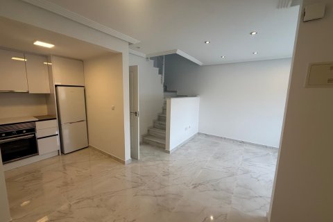 Bliźniak w Torrevieja, Alicante, Hiszpania 2 sypialnie, 75 mkw. nr 146369 – zdjęcie 8