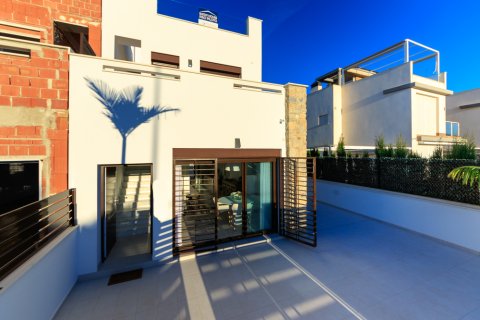 Townhouse zum Verkauf Pilar de la Horadada, Alicante, Spanien 3 Schlafzimmer, 107 m2 Nr. 133163 - Foto 11