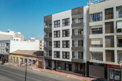 Penthouse à vendre à Guardamar del Segura, Alicante, Espagne, 3 chambres, 93 m2 No. 187366 - photo 2