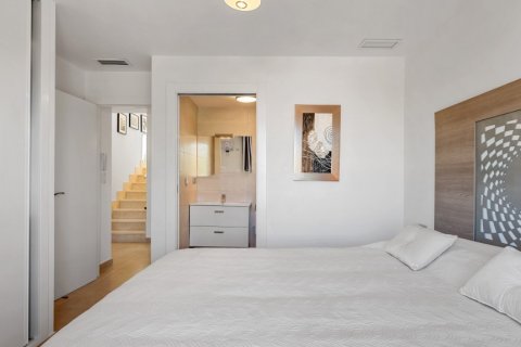 Townhouse zum Verkauf in Torre de la Horadada, Alicante, Spanien 3 Schlafzimmer, 87 m2 Nr. 146019 - Foto 22