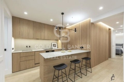 Apartamento en venta en Madrid, España 2 dormitorios, 127 m2 No. 157251 - foto 6