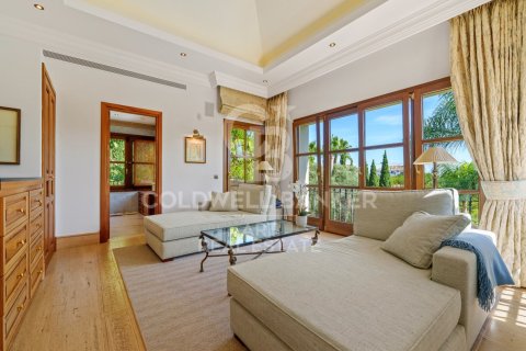 Willa w Marbella, Malaga, Hiszpania 6 sypialni, 712 mkw. nr 157247 – zdjęcie 27