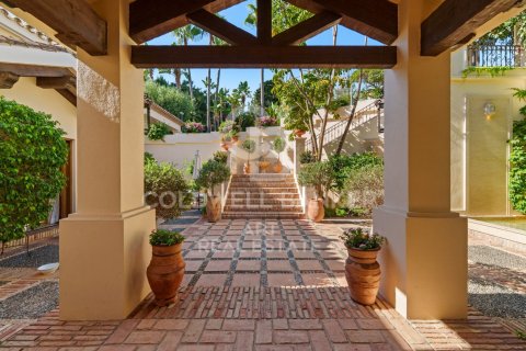 Willa w Marbella, Malaga, Hiszpania 6 sypialni, 712 mkw. nr 157247 – zdjęcie 9