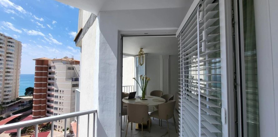 Appartamento a Calpe, Alicante, Spagna 2 camere da letto, 85 mq. N° 180449