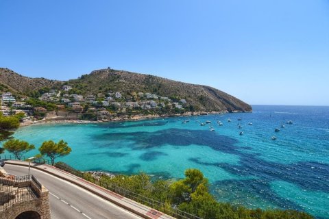 Huoneisto myytävänä Moraira, Alicante, Espanja, 3 makuuhuonetta, 120 m2 No. 180451 - kuva 2