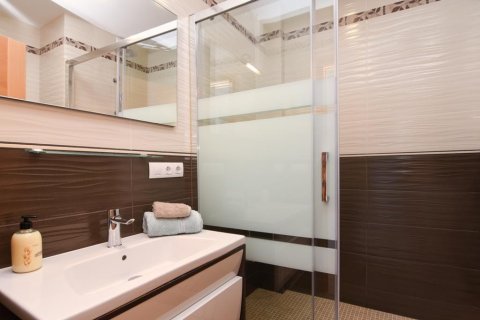 Huoneisto myytävänä Moraira, Alicante, Espanja, 3 makuuhuonetta, 120 m2 No. 180451 - kuva 5