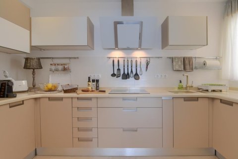 Huoneisto myytävänä Moraira, Alicante, Espanja, 3 makuuhuonetta, 120 m2 No. 180451 - kuva 4