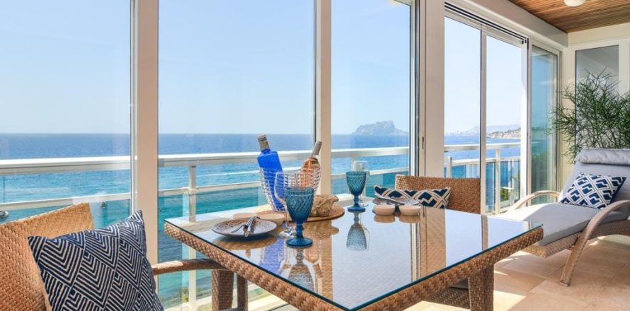 Huoneisto Moraira, Alicante, Espanja 3 makuuhuonetta, 120 m2 No. 180451