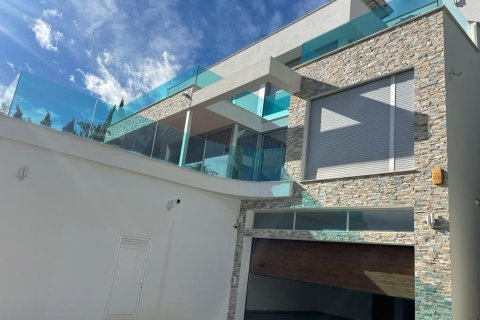 Villa in Calpe, Alicante, Spain 4 bedrooms, 528 sq.m. No. 180452