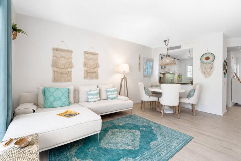 Bliźniak w El Camp De Mar, Mallorca, Hiszpania 2 sypialnie, 117 mkw. nr 180453