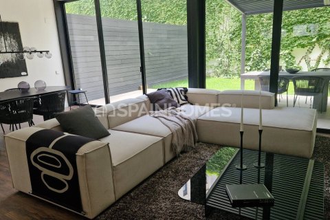 Wohnung zum Verkauf Barcelona, Spanien 2 Schlafzimmer, 86 m2 Nr. 138614 - Foto 5