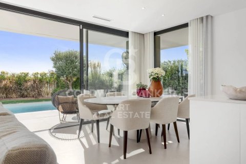 Villa à vendre à Manilva, Malaga, Espagne, 2 chambres, 195 m2 No. 179040 - photo 7
