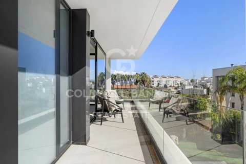 Villa à vendre à Manilva, Malaga, Espagne, 2 chambres, 195 m2 No. 179040 - photo 13