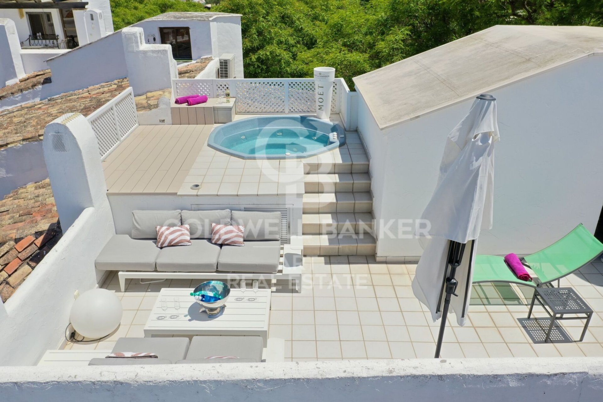 Duplex à Marbella, Malaga, Espagne 5 chambres, 200 m2 No. 179036