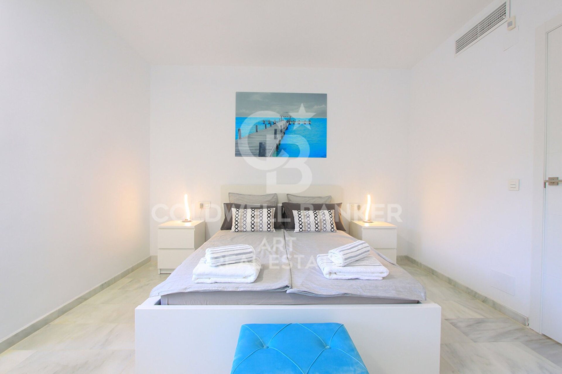 Duplex à Marbella, Malaga, Espagne 5 chambres, 200 m2 No. 179036