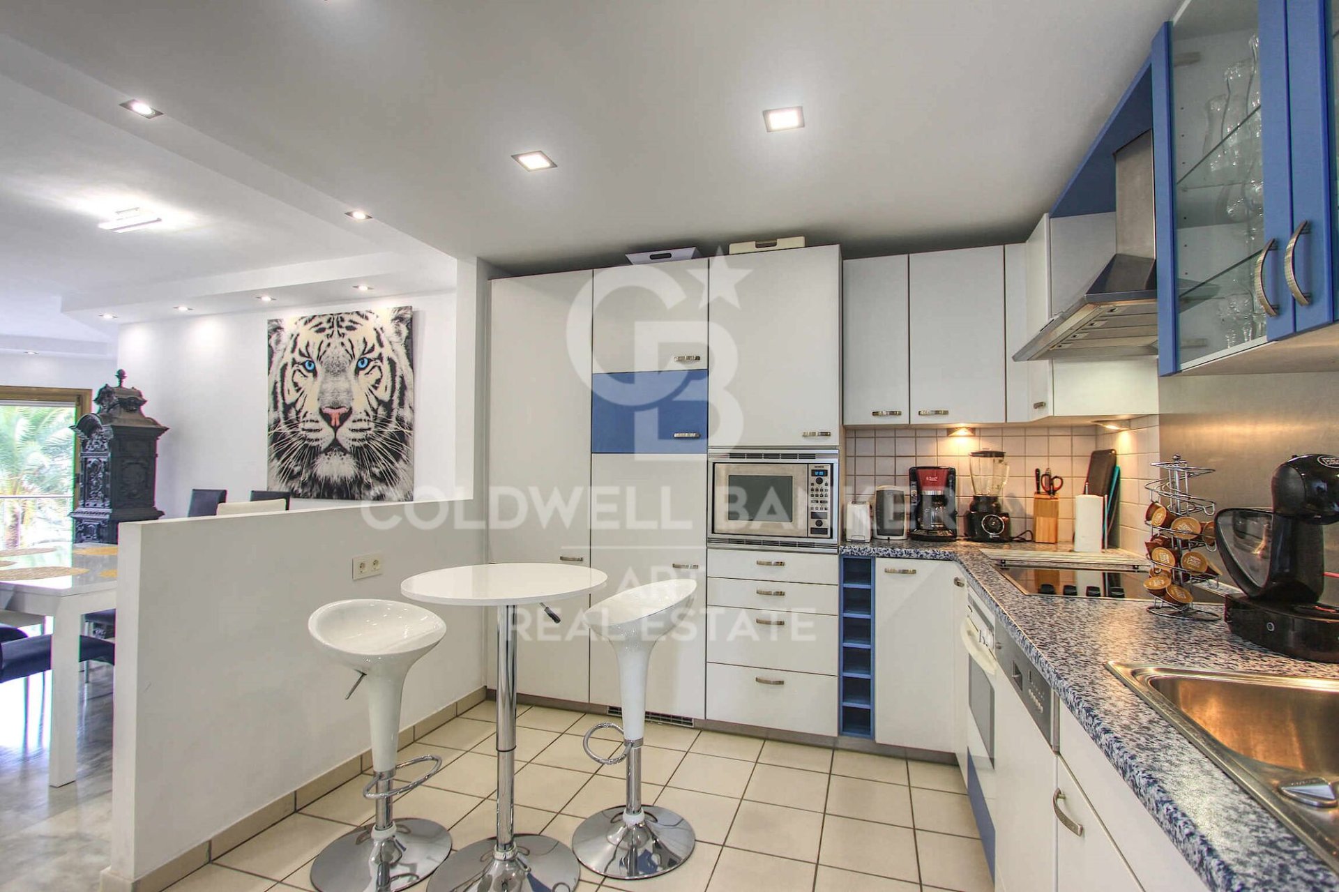 Duplex à Marbella, Malaga, Espagne 5 chambres, 200 m2 No. 179036