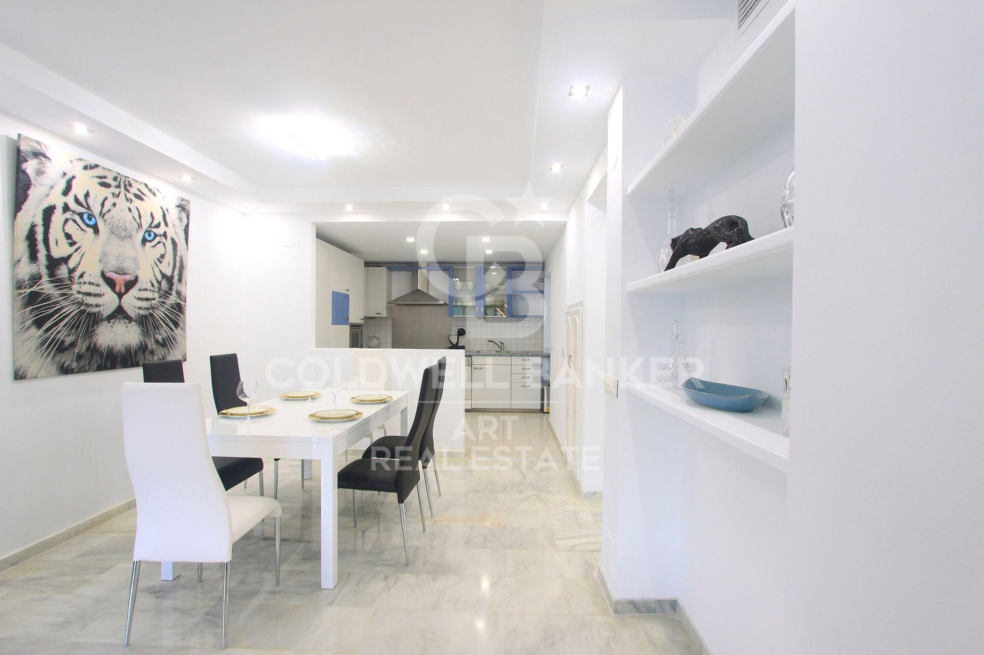Duplex à Marbella, Malaga, Espagne 5 chambres, 200 m2 No. 179036