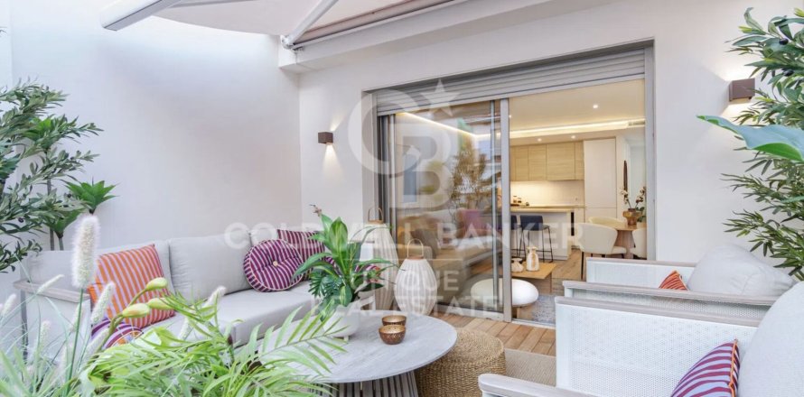 Penthouse à Madrid, Espagne 2 chambres, 114 m2 No. 179035