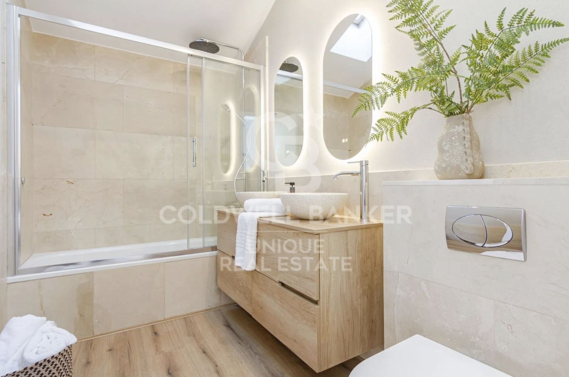 Attico a Madrid, Spagna 2 camere da letto, 114 mq. N° 179035