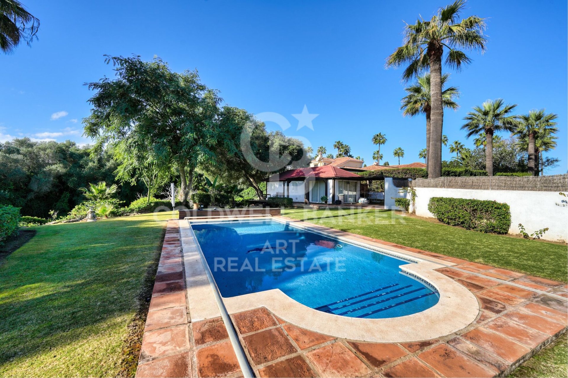Villa in Sotogrande, Cadiz, Spain 5 bedrooms, 592 sq.m. No. 179039