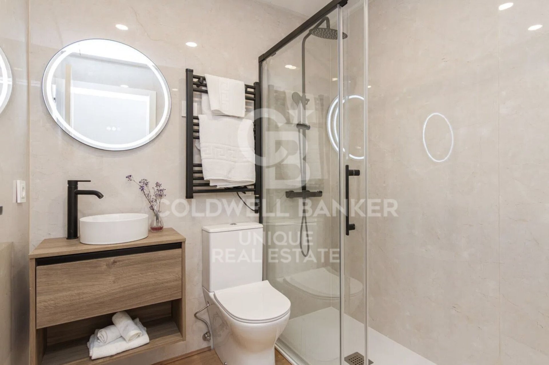 Appartamento a Madrid, Spagna 2 camere da letto, 124 mq. N° 179034