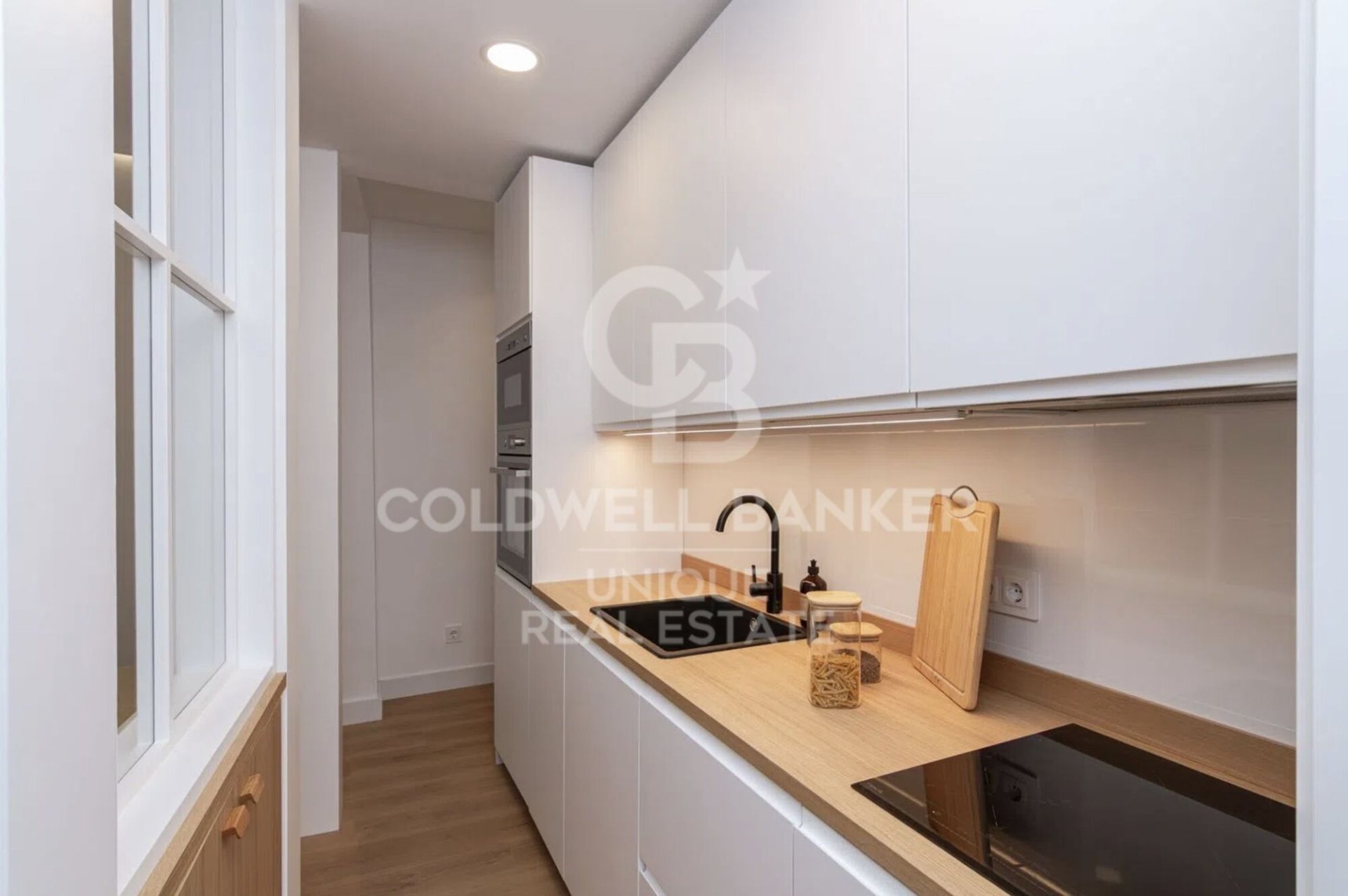 Appartamento a Madrid, Spagna 2 camere da letto, 124 mq. N° 179034