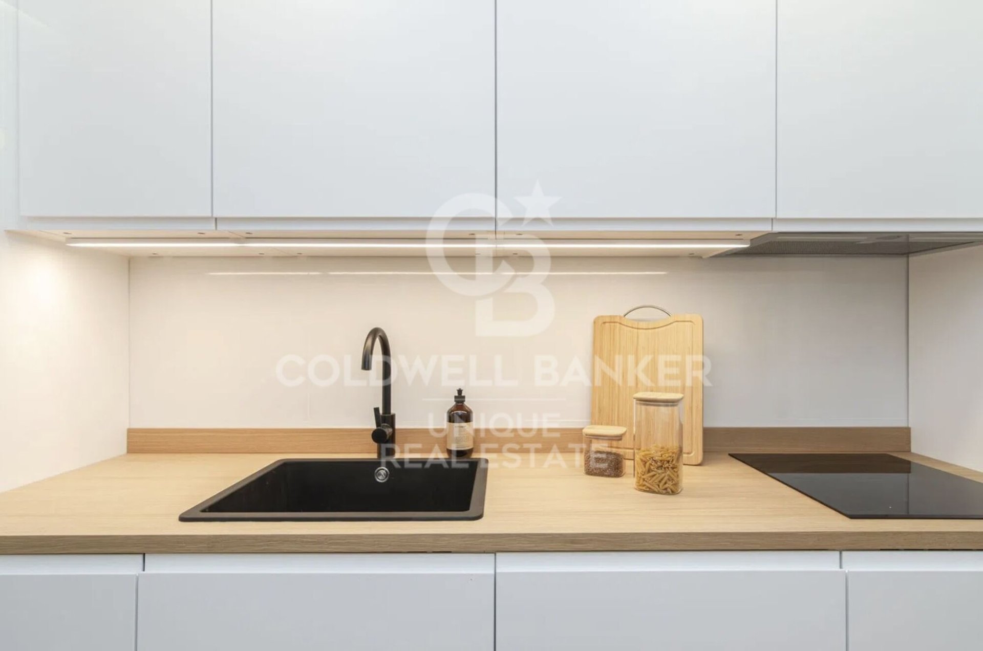 Appartamento a Madrid, Spagna 2 camere da letto, 124 mq. N° 179034
